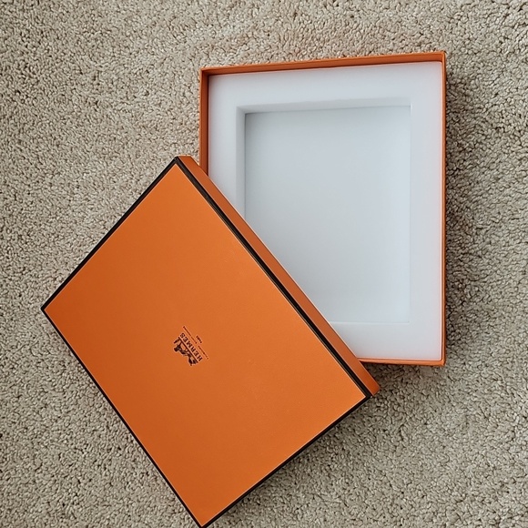 Hermes Gift Box, 9x7, Orange - Picture 2 of 14